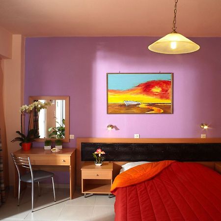Marietta Hotel Apartments Pastida Exterior photo