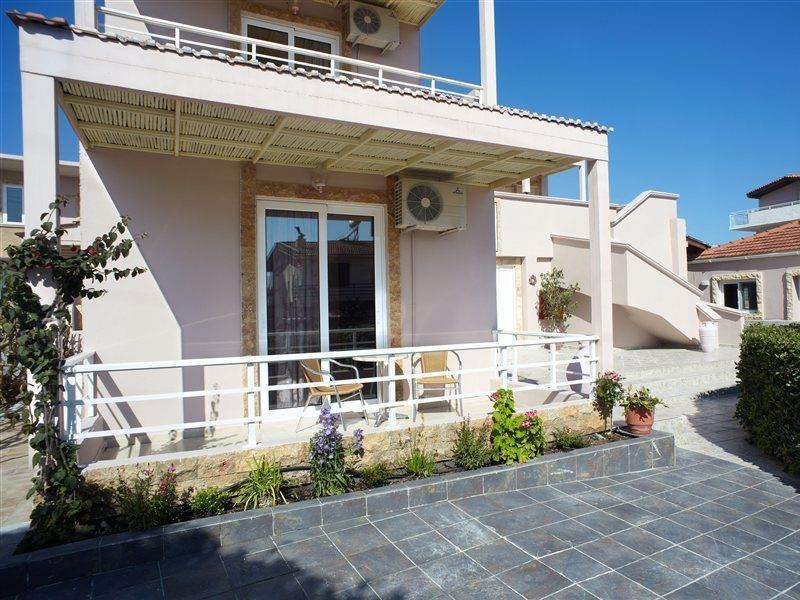 Marietta Hotel Apartments Pastida Exterior photo
